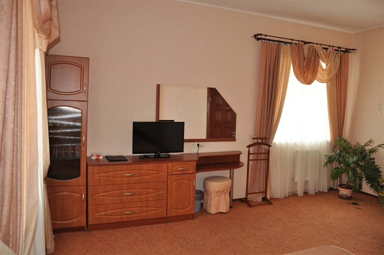 Отель Мыс Севастополь