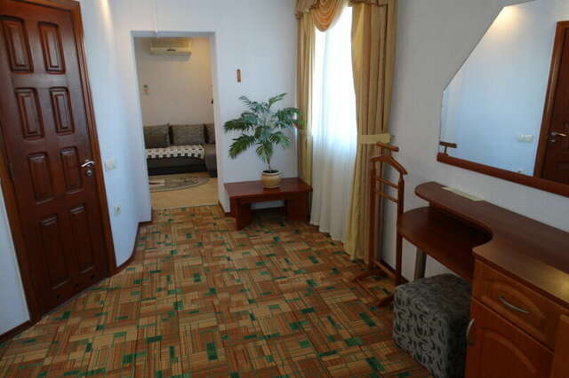 Отель Мыс Севастополь-186