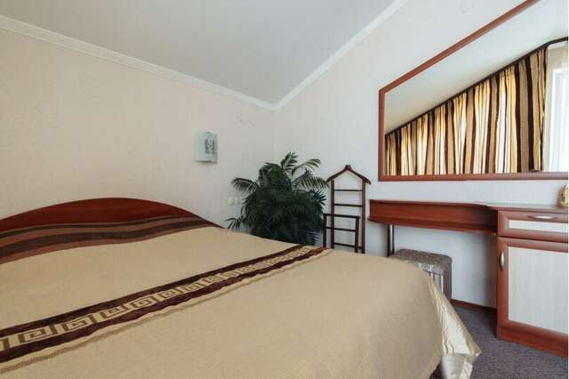 Отель Мыс Севастополь-85