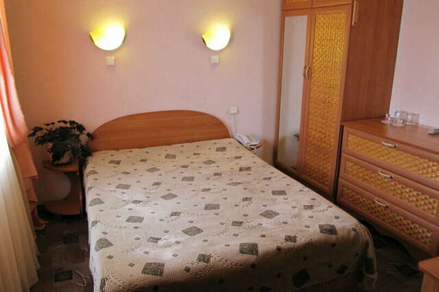 Отель Мыс Севастополь-202